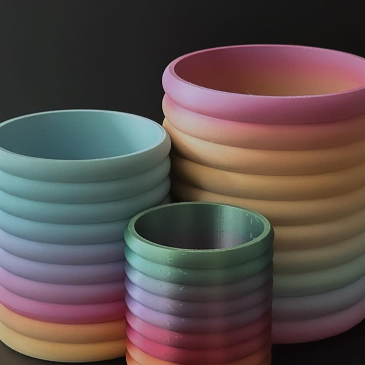 Poppy Planter With Seamless Tray | More Sizes + Colors Available